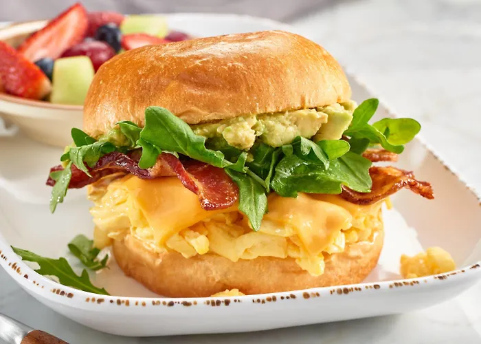 Hotel Courtyard By Marriott Phoenix 3*