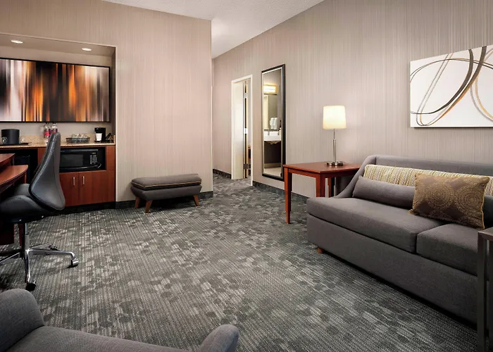 Hotel Courtyard By Marriott Phoenix